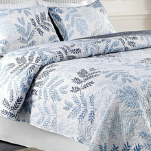 Load image into Gallery viewer, Blue Leaves Reversible 3 Piece Bedding Quilt Set