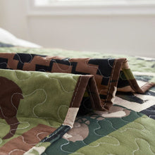 Load image into Gallery viewer, Lodge Moose & Deer Green-Brown 3 Piece Quilt Set