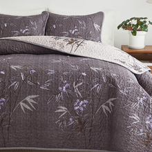 Load image into Gallery viewer, Botanical Black Leaves Reversible 3 Piece Bedding Quilt Set
