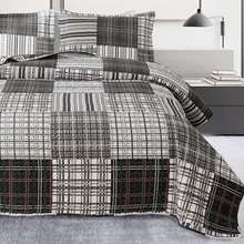 Load image into Gallery viewer, Black White & Grey Plaid Patchwork 3 Piece Bedding Quilt Set