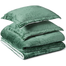 Load image into Gallery viewer, Green Reversible Sherpa 3 Piece Comforter Set