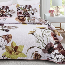 Load image into Gallery viewer, Boho Blush Floral Reversible 3 Piece Bedding Quilt Set