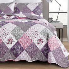 Load image into Gallery viewer, Purple Floral Patchwork 3 Piece Bedding Quilt Set