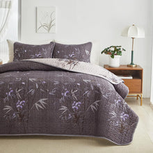 Load image into Gallery viewer, Botanical Black Leaves Reversible 3 Piece Bedding Quilt Set