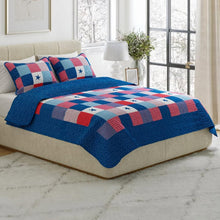 Load image into Gallery viewer, American Cabin Patchwork Rustic Lodge 3 Piece Quilt Set