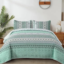 Load image into Gallery viewer, Bohemian Green Reversible 3 Piece Bedding Quilt Set