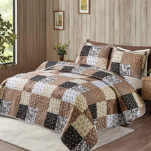 Load image into Gallery viewer, Khaki Floral Patchwork 3 Piece Bedding Quilt Set