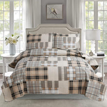 Load image into Gallery viewer, Brown Plaid Patchwork 3 Piece Bedding Quilt Set