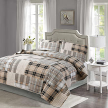 Load image into Gallery viewer, Brown Plaid Patchwork 3 Piece Bedding Quilt Set