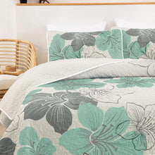 Load image into Gallery viewer, Green Bohemian Floral 3 Piece Bedding Quilt Set