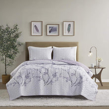 Load image into Gallery viewer, Purple Floral 3 Piece Bedding Quilt Set