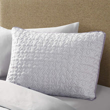 Load image into Gallery viewer, Purple Floral 3 Piece Bedding Quilt Set