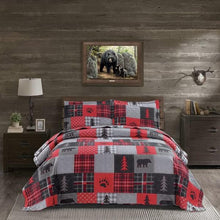 Load image into Gallery viewer, Red Plaid Bear 3 Piece Bedding Quilt Set