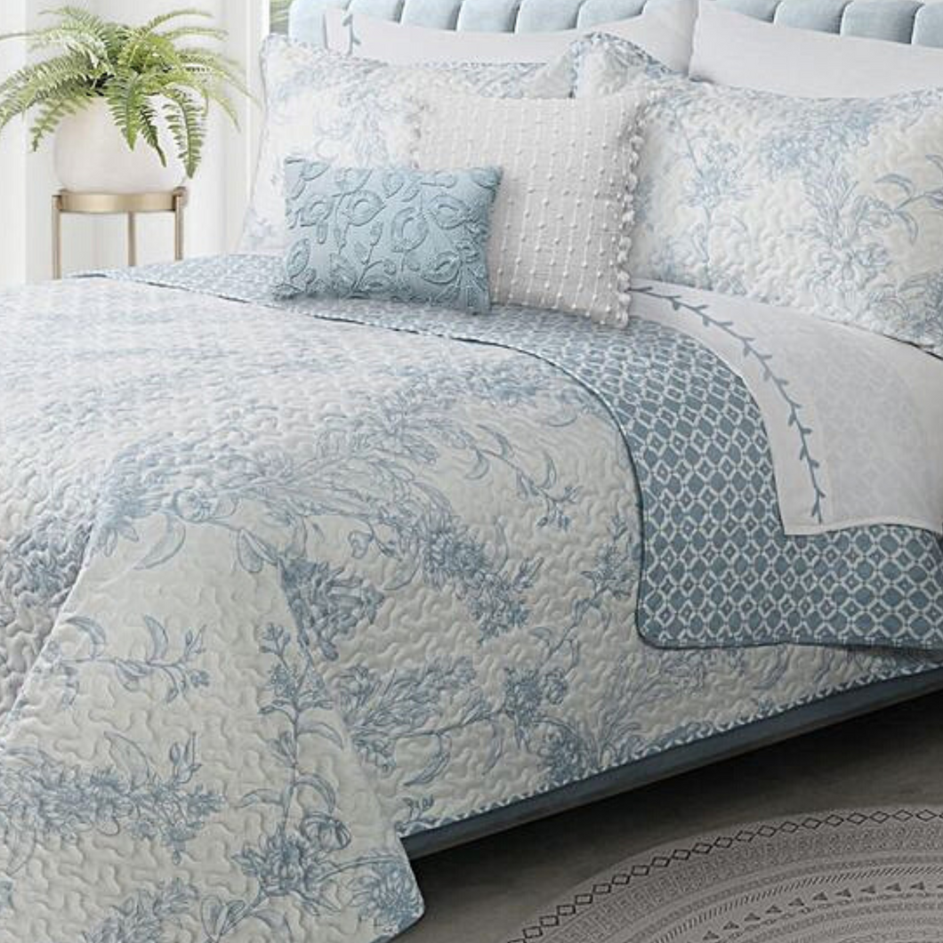 Dream Blue Floral Bedding Quilt Set