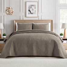 Load image into Gallery viewer, Dark Taupe 3 Piece Lightweight Bedding Quilt Set

