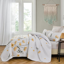 Load image into Gallery viewer, Yellow Floral 3 Piece Bedding Quilt Set
