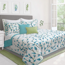 Load image into Gallery viewer, Teal Floral 3 Piece Bedding Quilt Set
