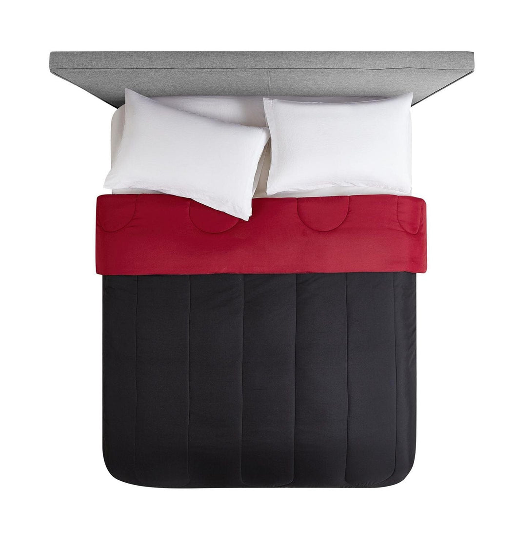 Maxtona Double/Queen Reversible Comforter - Black/Red